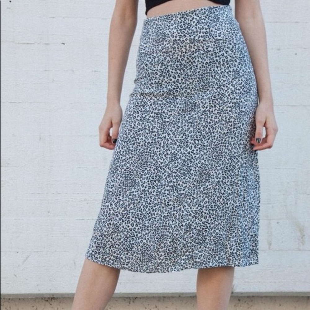 blue and white leopard / cheetah Phoebe midi skirt